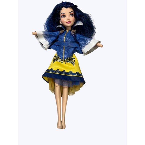 Disney Descendants Evie Doll 2014 By Hasbro - Picture 5 of 14